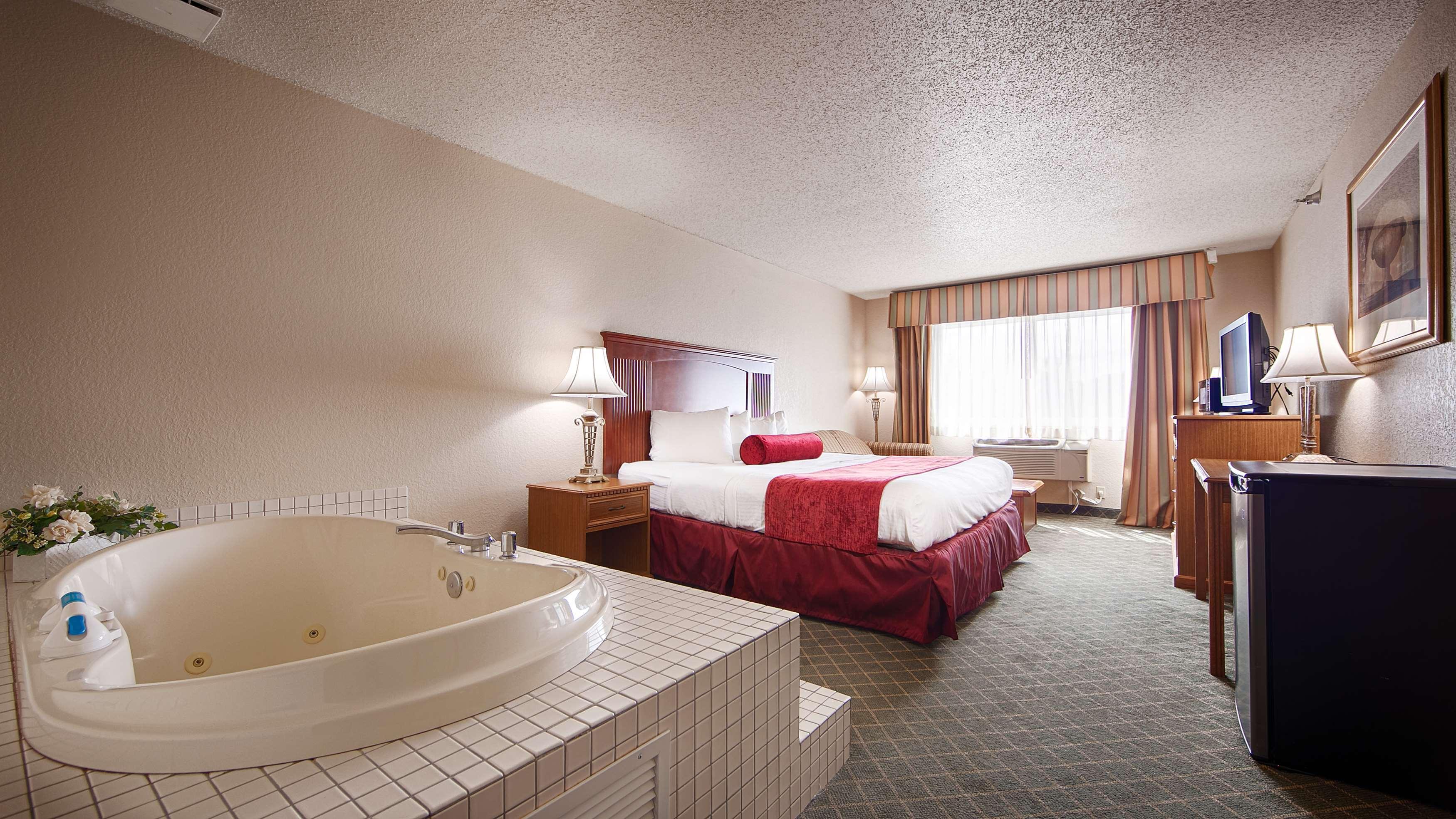 Comfort Inn & Suites Шакопий Екстериор снимка