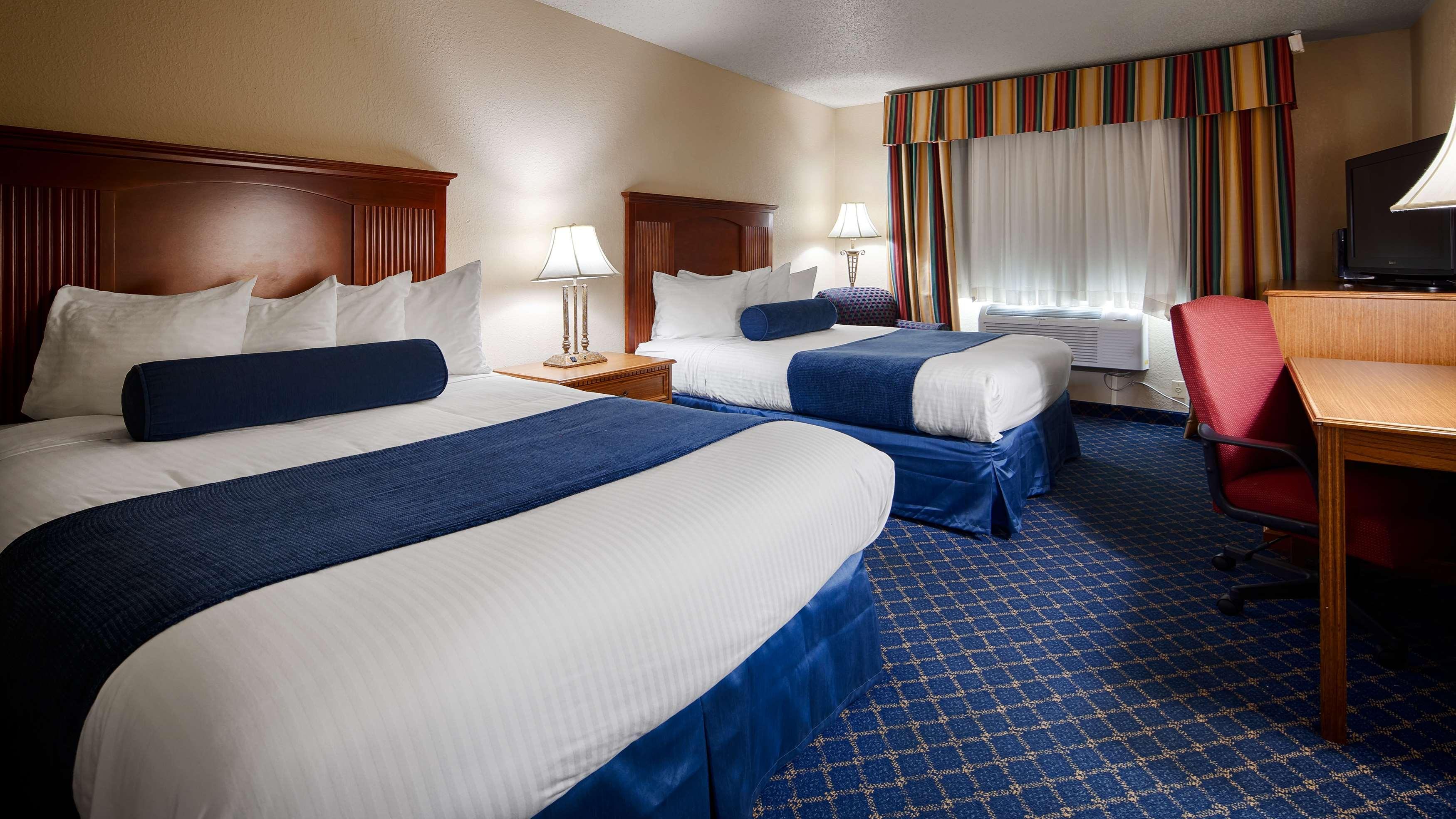 Comfort Inn & Suites Шакопий Екстериор снимка